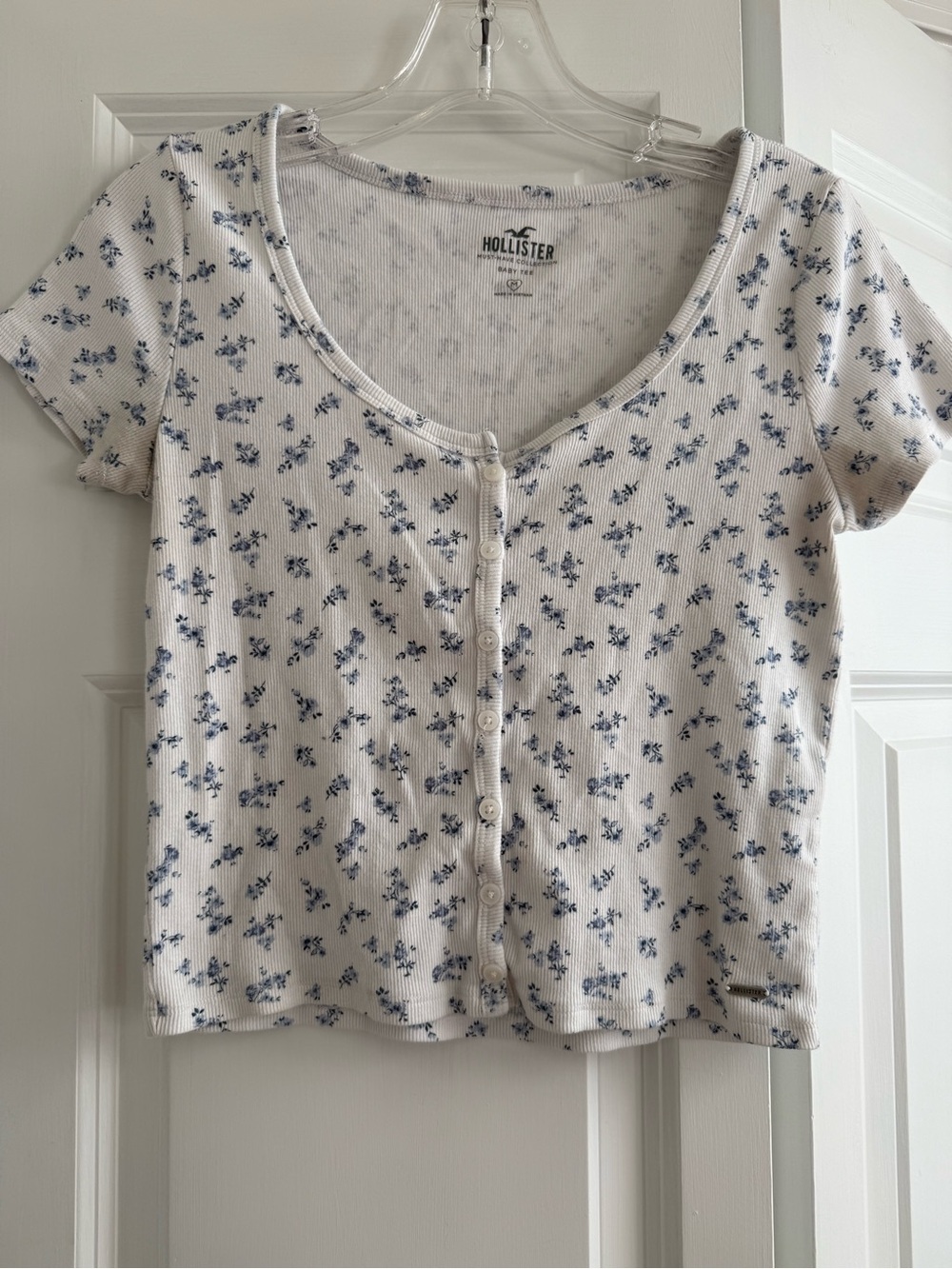 Hollister White Ribbed Baby Tee with Blue Floral Print